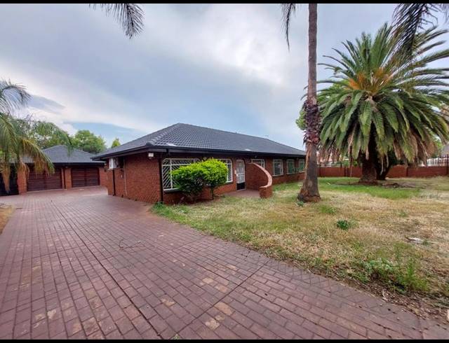 4 BEDROOM HOUSE FOR SALE IN ERASMIA